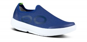 Oofos OOmg eeZee Low Shoe Schoenen Heren Wit Donkerblauw | 245839EAR